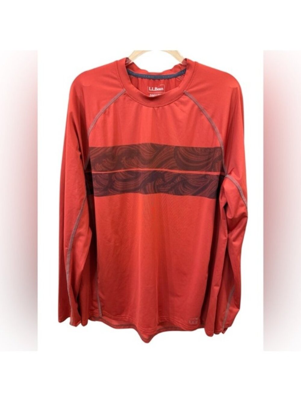 L.L. Bean Men’s Slightly Fitted Performance Long Sleeve Shirt Red Wave Print L
